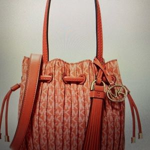 Michael Kors Willa X-Sm Pleated Logo Tote Bag & Matching Slip Wallet Sangria